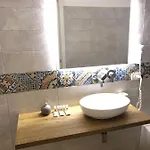Albaria Rooms-apartments B&B