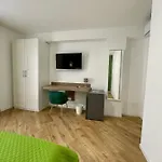 Albaria Rooms-apartments 4* 마르살라
